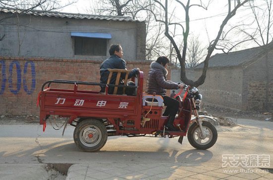 颠簸在农村道路上的这几款车：你坐过几种