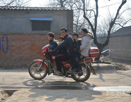 颠簸在农村道路上的这几款车：你坐过几种