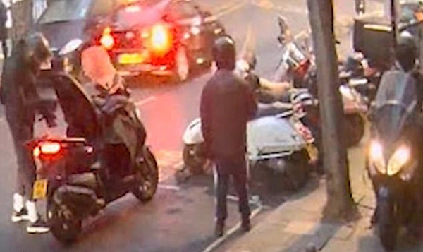 英警方通缉摩托车盗窃团伙 偷车贼系惯犯