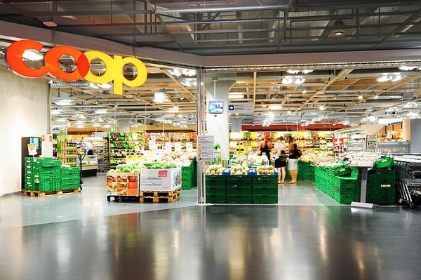 你敢吃吗？瑞士超市将上架昆虫为食材的食品