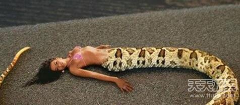 震惊！印尼发现人头蛇身怪物 到底是真是假？