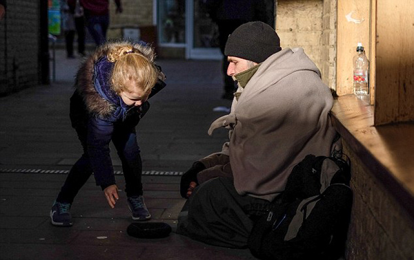 英“假冒”乞讨人数上升 警方吁停止提供金钱援助